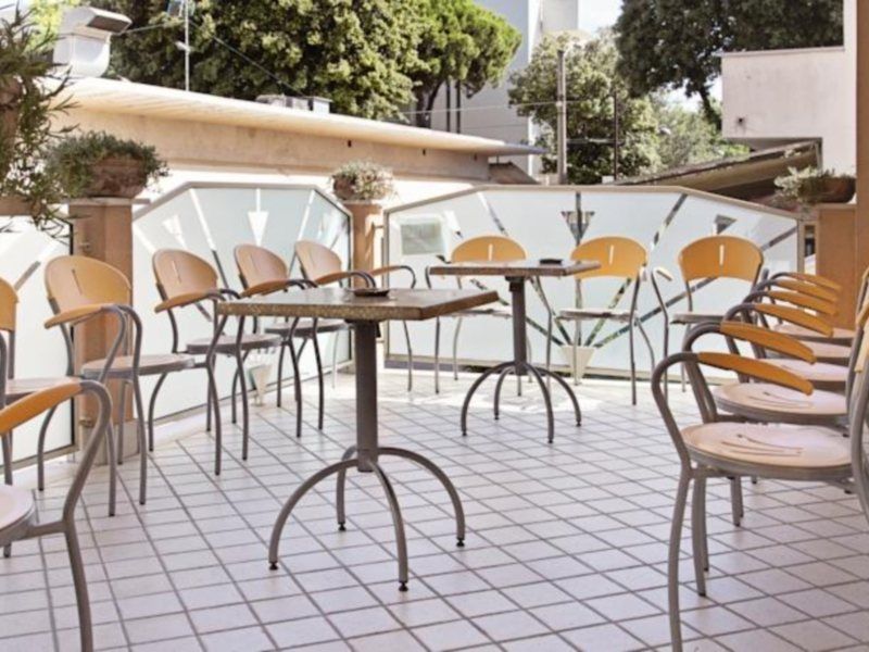 Radar Hotel 3*